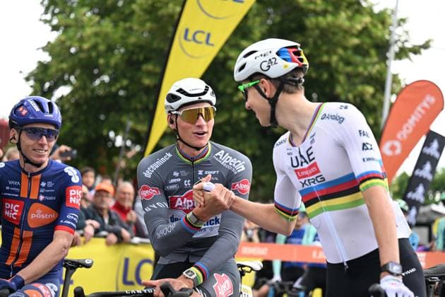 08-06-2025 Criterium Du Dauphine Libere; Tappa 01 Domerat - Montlucon; 2025, Uae Team Emirates - Xrg; 2025, Alpecin - Deceuninck; Pogacar, Tadej; Van Der Poel, Mathieu; Domerat; 
