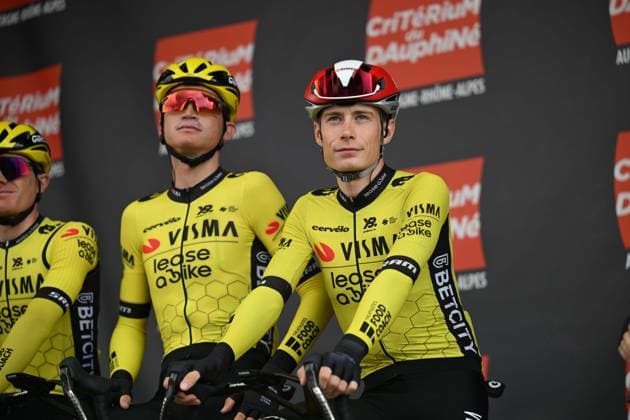 08-06-2025 Criterium Du Dauphine Libere; Tappa 01 Domerat - Montlucon; 2025, Visma - Lease A Bike; Vingegaard, Jonas; Kuss, Sepp; Domerat; 