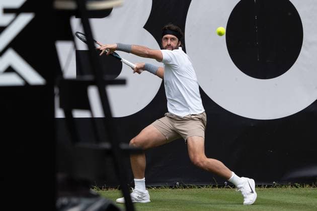 Fokus vor einem Vorhandschlag bei Nikolos Bassilaschwili, James Duckworth vs. Nikolos Bassilaschwili, Tennis, ATP, Tennis Herren Turnier, Boss-Open, Court No. 1, Colosseum, Qualifikation, 08.06.2025, James Duckworth vs. Nikolos Bassilaschwili, Tennis, ATP-Turnier, Boss-Open, Court No. 1, Colosseum, Qualifikation, 08.06.2025, Stuttgart Copyright: xEibner-Pressefoto EdwardxCheungx EP_ECG