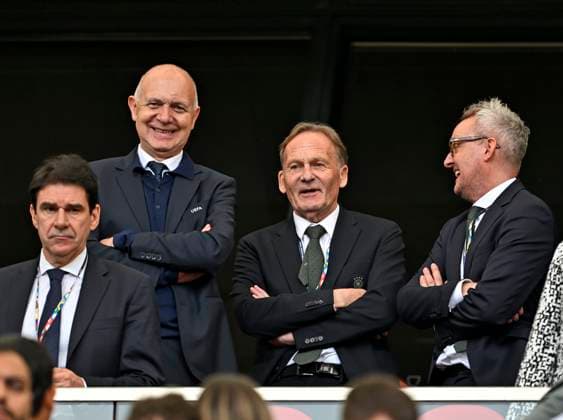 08.06.2025, Fussball UEFA Nations League 2024 25, Spiel um Platz 3, Deutschland - Frankreich, in der MHP-Arena Stuttgart, DFB Präsident Bernd Neuendorf (Deutschland) und Hans-Joachim Watzke (Deutschland)