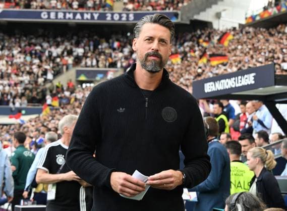 08.06.2025, xsltx, Fussball UEFA Nations League Platz 3, Deutschland - Frankreich v.l. Co Trainer Sandro Wagner (Deutsche Fussball Nationalmannschaft DFB) (DFL DFB REGULATIONS PROHIBIT ANY USE OF PHOTOGRAPHS as IMAGE SEQUENCES and or QUASI-VIDEO) Stuttgart