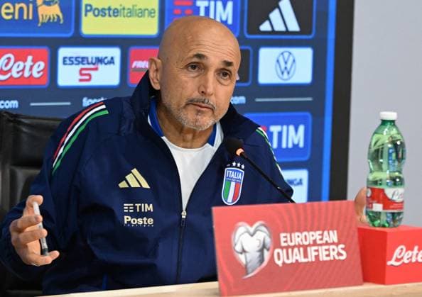 June 8, 2025, Florence, Italy: Il tecnico della Nazionale, Luciano Spalletti, durante una conferenza stampa a Coverciano, Firenze, 08 giugno 2025. Spalletti ha annunciato di essere stato esonerato. Contro la Moldovia sarà la sua ultima partita da allenatore della nazionale. ANSA CLAUDIO GIOVANNINI.----------------------------------------------------------------------------- national team, Nationalteam coach Luciano Spalletti during a press conference, PK, Pressekonferenz in Coverciano, Florence, 08 June 2025. Spalletti announced that he has been fired. The match against Moldova will be his last as national team coach. ANSA CLAUDIO GIOVANNINI Spalletti, Gravina Mi Ha Detto Verrò Esonerato - ZUMAa110 20250608_zaf_a110_029 Copyright: xClaudioxGiovanninix
