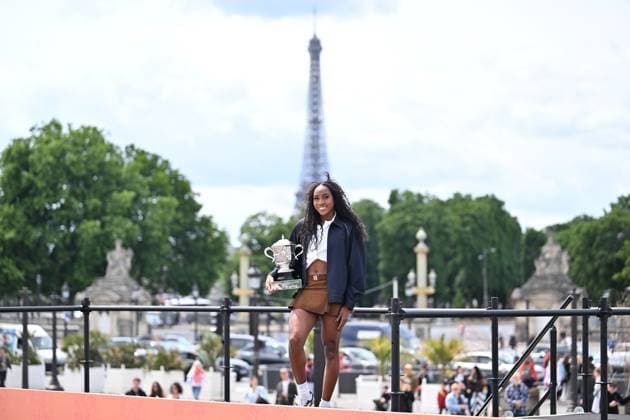 French Open winner Coco Gauff photocall in Paris PARIS, FRANCE - JUNE 8: Coco Gauff of U.S. poses with the Coupe Suzanne Lenglen trophy during a photocall after her victory over Aryna Sabalenka in the Women’s Singles Final match of the 2025 French Open Tennis tournament on Place de la Concorde in Paris on June 08, 2025. Mustafa Yalcin Anadolu Paris France. Editorial use only. Please get in touch for any other usage.  Copyright: x2025xAnadoluxMustafaxYalcinx