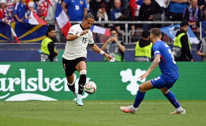 08.06.2025, xsltx, Fussball UEFA Nations League Platz 3, Deutschland - Frankreich v.l. Thilo Kehrer (Deutsche Fussball Nationalmanschaft DFB), Luca Digne (Frankreich) (DFL DFB REGULATIONS PROHIBIT ANY USE OF PHOTOGRAPHS as IMAGE SEQUENCES and or QUASI-VIDEO) Stuttgart