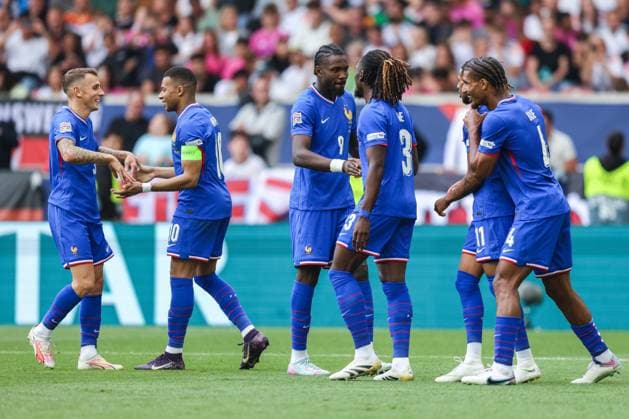 UEFA Nations League Finals 2025 Germany Spiel um Platz 3 Deutschland - Frankreich am 08.06.2025 in der Stuttgart Arena in Stuttgart Torjubel zum 0:2 durch Michael Olise ( Frankreich )