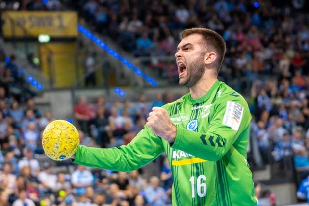 Handball I Herren I Saison 2024-2025 I Bundesliga I 34. Spieltag I TVB Stuttgart - SC DHfK Leipzig I 08.06.2025 Miljan Vujovic (16, TVB Stuttgart) jubelt Stuttgart Porsche Arena Baden-Württemberg Deutschland Copyright: xLobeca MaxxPetershansx