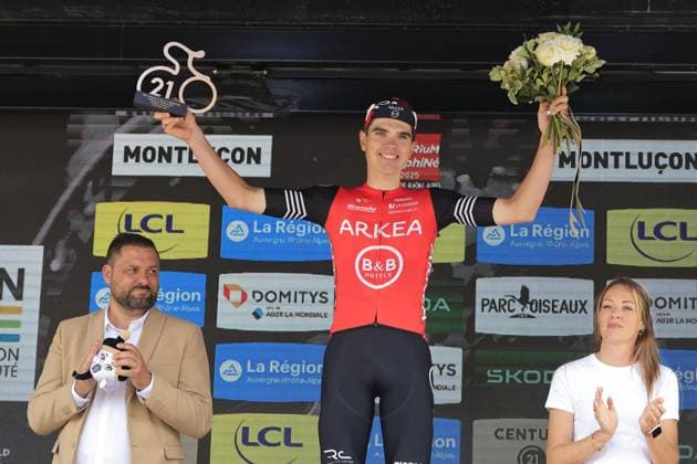 THIERRY Pierre, during the award ceremony, during the Criterium du Dauphine, Stage 1, Domerat - Montlucon, 06 08 2025 - 195,8 km during Criterium du Dauphine 2025 - Stage 1, Street Cycling race in France, France, June 08 2025  Copyright: xStefanoxCavasino IPAxSportx xipa-agency.netx xx IPA_58782546 IPA_Agency_IPA58782546