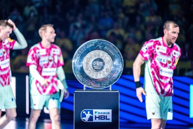 1. Handball-Bundesliga, DAIKIN HBL, Rhein-Neckar Löwen - Füchse Berlin; 08.06.2025 Die DAIKIN HBL Meisterschale steht in der SAP Arena in Mannheim. DAIKIN HBL 2024 25, Rhein-Neckar Löwen gegen Füchse Berlin, am 08.06.2025 in der SAP-Arena in Mannheim. DAIKIN HBL 2024 25, Rhein-Neckar Löwen gegen Füchse Berlin, am 08.06.2025 in der SAP-Arena in Mannheim. Copyright: xBEAUTIFULxSPORTS Gelhardtx