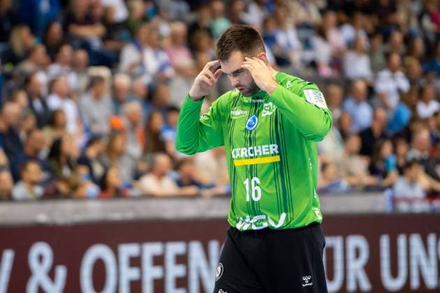 Handball I Herren I Saison 2024-2025 I Bundesliga I 34. Spieltag I TVB Stuttgart - SC DHfK Leipzig I 08.06.2025 Miljan Vujovic (16, TVB Stuttgart) fokussiert Stuttgart Porsche Arena Baden-Württemberg Deutschland Copyright: xLobeca MaxxPetershansx