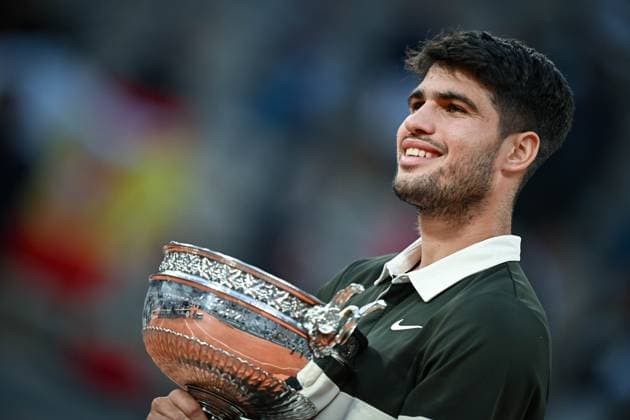 Carlos Alcaraz remporte la finale face à Jannik Sinner - Internationaux de tennis de Roland-Garros, Finale Hommes 8 juin - Carlos Alcaraz wins the final against Jannik Sinner in 5 sets - Roland Garros International Championship Men s Final June 8 445687 2025-06-08 Paris France  Copyright: xLionelxGuericolas MPPx STAR_445687_153