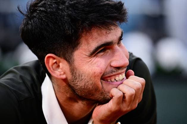TENNIS : Roland Garros 2025 - Internationaux de France - 08 06 2025 Carlos Alcaraz ( Spain ) reacts during the 2025 French Open at Roland Garros on Juin 08 , 2025 in Paris, France. ( Photo Dante Badano PSNewz ) - ParisFrance  Copyright: xx