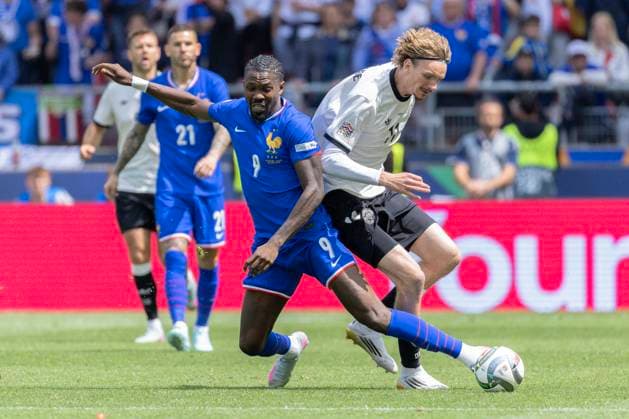 Stuttgart, Germany, June 08st 2025: A duel between Nick Woltemade (11 GER) and Marcus Thuram (9 FRA) during the UEFA Nations League 3rd Place between Germany and France at Stuttgart Arena in Stuttgart, Germany. Philipp Kresnik (Philipp Kresnik SPP) Copyright: xPhilippxKresnikx xSPPx spp-en-PhKrSp-1KRE0077