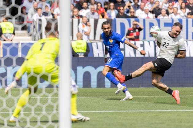 Stuttgart, Germany, June 08st 2025: Malo Gusto (17 FRA) during the UEFA Nations League 3rd Place between Germany and France at Stuttgart Arena in Stuttgart, Germany. Philipp Kresnik (Philipp Kresnik SPP) Copyright: xPhilippxKresnikx xSPPx spp-en-PhKrSp-1KRE0223