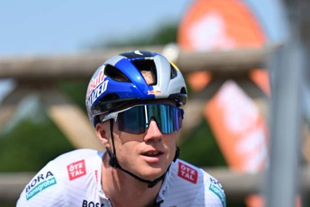 09-06-2025 Criterium Du Dauphine Libere; Tappa 02 Premilhat - Issoire; 2025, Red Bull - Bora Hansgrohe; Van Gils, Maxim; Premilhat; 