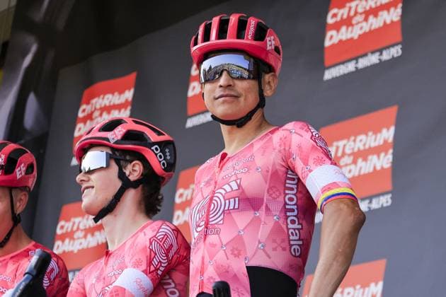 CICLISMO - Ciclismo Su Strada - Criterium du Dauphine 2025 - Stage 2 CHAVES Esteban, EF Education - EasyPost, during the presentation Team, during the Criterium du Dauphine, Premilhat, Issoire - 06 09 2025 - Stage 2 - 204,6 km during Criterium du Dauphine 2025 - Stage 2, Street Cycling race in France, France, June 09 2025 France France  Copyright: xIPAxSport ABACAx