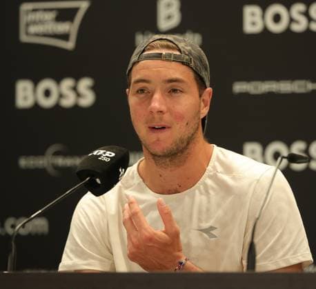 Tennis, ATP-Turnier in Stuttgart, Jan-Lennard Struff Pressekonferenz 08.06.2025,Nations League, Deutschland vs Frankreich , im Bild: Jan Lennard Struff (GER) PK bei Boss Open 2025