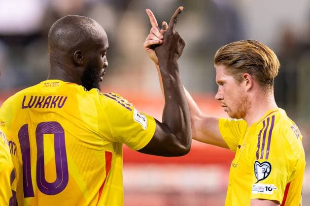 Fußball, WM Quali, Belgien - Wales 2025-06-09 Belgium v Wales - FIFA 2026 World Cup Qualifier BRUSSELS, BELGIUM - JUNE 9: Romelu Lukaku of Belgium celebrates after scoring the team s fourth goal which was cancelled with Kevin De Bruyne of Belgium during the FIFA 2026 World Cup Qualifier match between Belgium and Wales at King Baudouin Stadium on June 9, 2025 in Brussels, Belgium. Brussels King Baudouin Stadium Belgium Content not available for redistribution in The Netherlands directly or indirectly through any third parties. Copyright: xJorisxVerwijstx