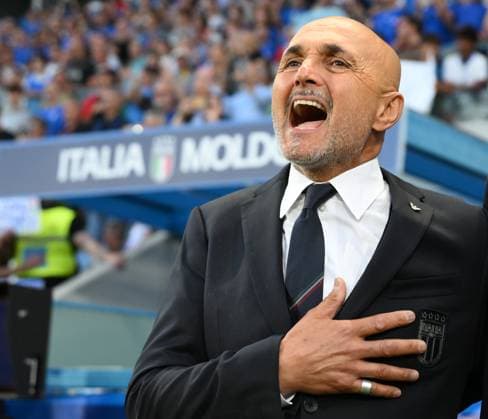 (250610) -- REGGIO EMILIA, June 10, 2025 -- Italy s head coach Luciano Spalletti reacts before the World Cup European Qualifiers football match between Italy and Moldova in Reggio Emilia, Italy, June 9, 2025. (Photo by Xinhua) (SP)ITALY-REGGIO EMILIA-FOOTBALL-FIFA WORLDCUP QUALIFIER-ITALY VS MOLDOVA AlbertoxLingria 