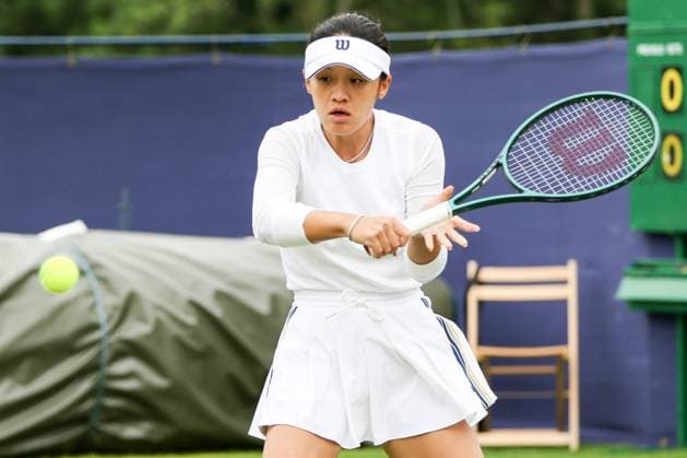 Ilkley Tennis Club, England, June 9th 2025: Sijia Wei during the WTA, Tennis Damen 125 Lexus Ilkley Open match with Elsa Jacquemot at Ilkley Tennis Club in Ilkley, England on June 9th 2025. (Sean Chandler SPP) Copyright: xSeanxChandlerx xSPPx spp-en-SeChSp-WTA 125 Lexus Ilkley Open - Sijia Wei v Elsa Jacquemot - Ilkley Tennis Club-22F5A4063