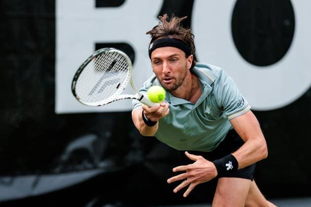 BOSS OPEN ATP250; 10.06.2025 Arthur Rinderknech (FRA) im Match gegen Denis Shapovalov (CAN) BOSS OPEN ATP250; Stuttgart, Tennisclub Weissenhof am 10.06.2025 Copyright: xBEAUTIFULxSPORTS Wunderlx