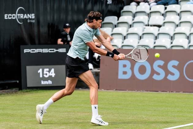 BOSS OPEN ATP250; 10.06.2025 Arthur Rinderknech (FRA) im Match gegen Denis Shapovalov (CAN) BOSS OPEN ATP250; Stuttgart, Tennisclub Weissenhof am 10.06.2025 Copyright: xBEAUTIFULxSPORTS Wunderlx