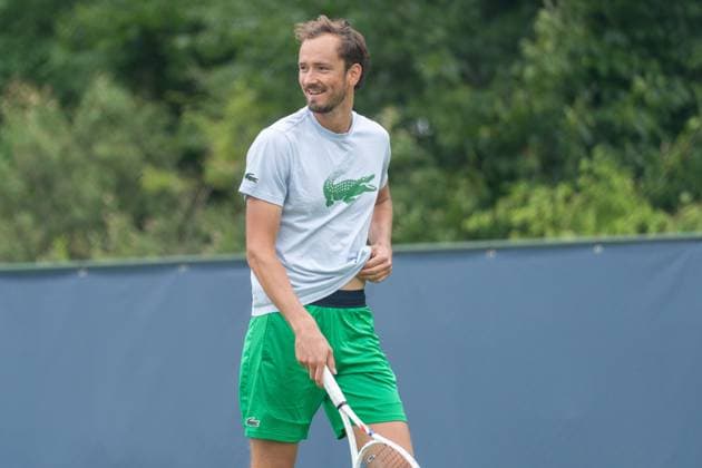 2025-06-10 2025 Libema Open Grass Court Championships Autotron ROSMALEN, NETHERLANDS - JUNE 10: Daniil Medvedev of Russia, practice session during the 2025 Libema Open Grass Court Championships at Autotron on June 10, 2025 in Rosmalen, Netherlands. Rosmalen Autotron Netherlands Content not available for redistribution in The Netherlands directly or indirectly through any third parties. Copyright: xMarleenxFouchierx