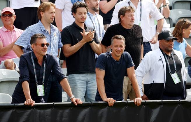 BAU Stuttgart Tennis , BOSS Open, Carl-Uwe Steeb (Manager Justin Engel), Philipp Kohlschreiber (Trainer von Justin Engel ), Vater Hors Engel (2.Reihe, 3.v.l.)