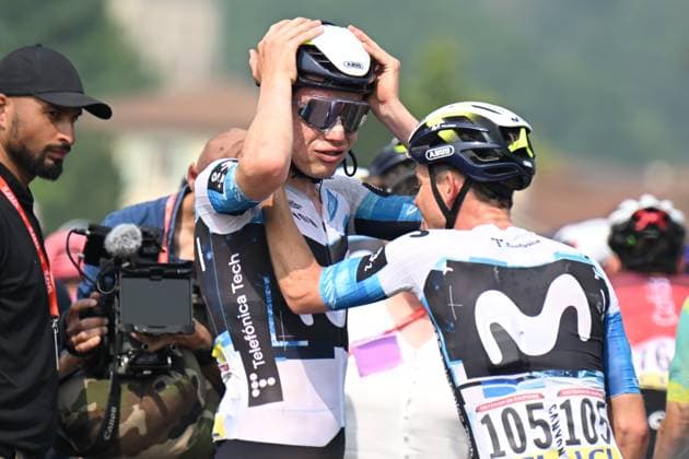 10-06-2025 Criterium Du Dauphine Libere; Tappa 03 Brioude - Charantonnay; 2025, Movistar; Romeo Abad, Ivan; Muhlberger, Gregor; Charantonnay; 