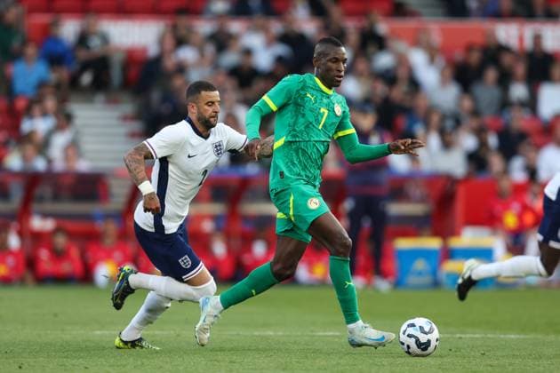 England v Senegal 10 June 2025, Nottingham - International Football Friendly - England v Senegal - Nicolas Jackson of Senegal and Kyle Walker of England - Photo: Charlotte Wilson Offside. Nottingham UK Copyright: xCharlottexWilsonx xOffsidexOffside