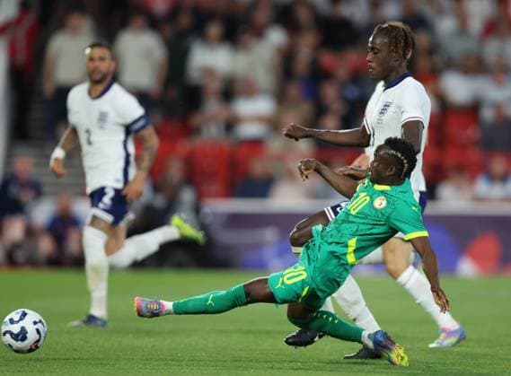 England v Senegal - International Friendly, Länderspiel, Nationalmannschaft Cheikh Sabaly of Senegal scores 3rd goal during the international friendly match between England and Senegal at City Ground on June 10, 2025 in Nottingham, England. Nottingham City Ground England United Kingdom Copyright: xNigelxFrench Sportsphoto APLx 14128287