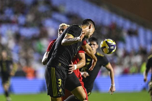 Turkiye v Mexico - Friendlies NORTH CAROLINA, UNITED STATES - JUNE 10: Baris Alper Yilmaz (rear) of Turkiye in action during the friendly match between Turkiye and Mexico at Kenan Memorial Stadium at Chapel Hill, North Carolina, United States on June 10, 2025. Celal Gunes Anadolu North Carolina United States. Editorial use only. Please get in touch for any other usage.  Copyright: x2025xAnadoluxCelalxGunesx
