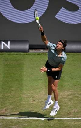 Arthur Rinderknech (FRA) Aktion Aufschlag Tennis Herren BOSS Open ATP, Tennis Herren 250 Stuttgart 2025 Weissenhof BOSS Open ATP 250 Stuttgart 2025