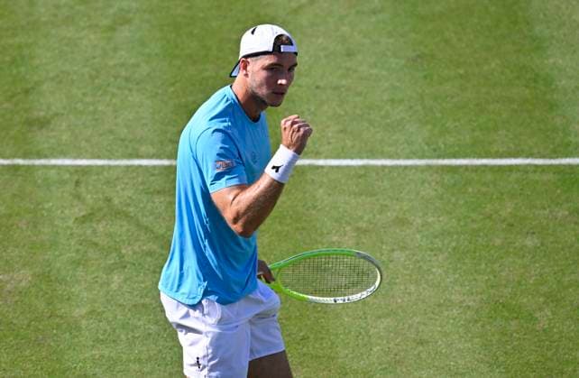 Jan-Lennard Struff (GER) Jubel, Freude, Emotion, emotional, jubelt, Glueck, gluecklich, Tennis Herren BOSS Open ATP, Tennis Herren 250 Stuttgart 2025 Weissenhof BOSS Open ATP 250 Stuttgart 2025