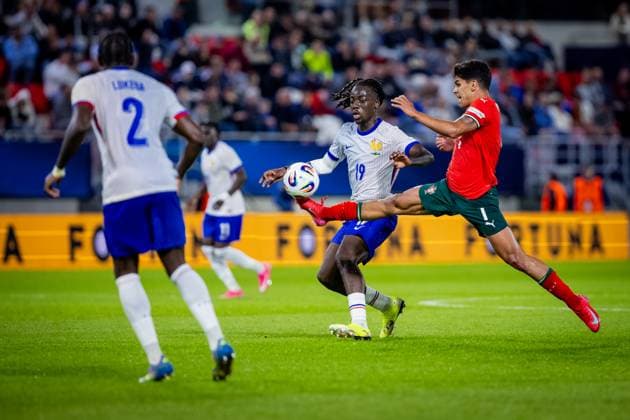 PORTUGAL U21, U 21 - FRANCE U21 Mateus Fernandes of Portugal and Ismael Doukoure of France during the UEFA European Under-21 Championship 2025 football match between Portugal U21 and France U21. Stadium Na Sihoti, Trencin, Slovakia, June 11, 2025. Photo by Branislav Racko Copyright: xx 080A5307