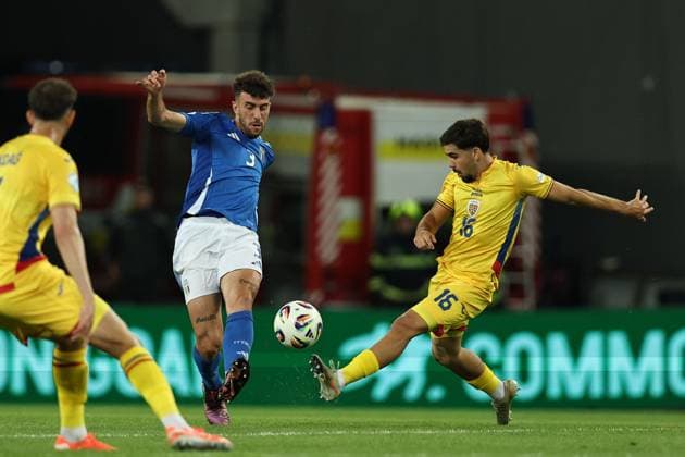 Matteo Ruggeri (Italy U21, U 21 Tony-Joseph-Patrick Strata (Romania U21) during the UEFA Under 21 Slovakia 2025 match between Italy U21 1-0 Romania U21 at Malatinsky Stadium Stadium on June 11, 2025 in Trnava, Slovakia. Noxthirdxpartyxsales  (294654681)