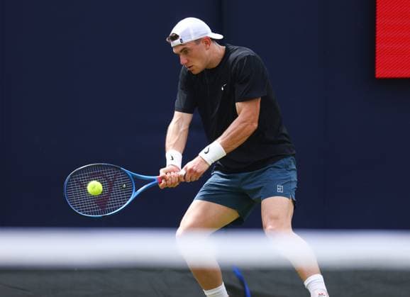 HSBC Tennis Championships, Day Four, Queens Club, London, UK - 12 Jun 2025 British Number one Jack Draper practises at the Queens club ahead of the 2025 HSBC Championships London Queens Club London GBR, UK NEWSPAPERS OUT Copyright: xMarkxGreenwoodx