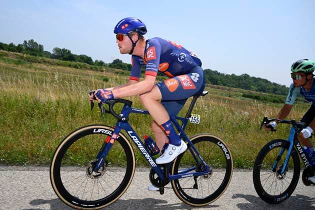 Criterium du Dauphine 2025 Stage 5 MACON, FRANCE - JUNE 12 : Leijnse Enzo (NED) of Team Picnic PostNL during stage 5 of the 77th edition of Criterium du Dauphine Libere an UCI World Tour 2.UWT cycling road race stage for Men Elite of 183 km with start in Saint-Priest and finish in Macon on June 12, 2025 in Macon, France, 12 06 2025 ( Motordriver Kenny Verfaillie - Macon France  Copyright: xVincentxKalutx