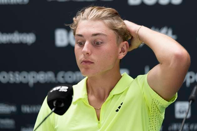Justin Engel (Deutschland) bei der Pressekonferenz nach seinem Sieg gegen Alex Michelsen (USA) und dem damit verbundenen Einzug ins Viertelfinale. 12.06.2025, Tennis, Boss Open ATP, Tennis Herren 250, GER, Stuttgart, TC Weissenhof. Copyright: HMBxMedia xHeikoxBecker