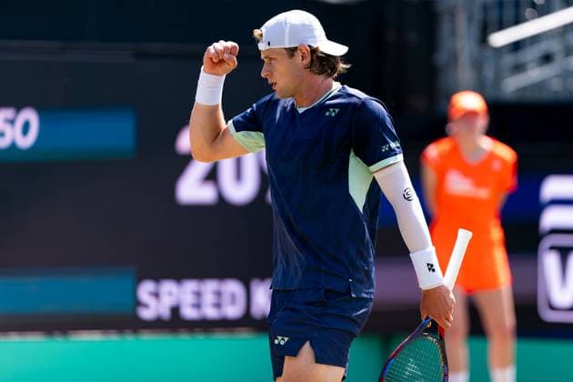 2025-06-12 2025 Libema Open Grass Court Championships ROSMALEN, NETHERLANDS - JUNE 12: Zizou Bergs of Belgium celebrates during Day Four of 2025 Libema Open Grass Court Championships at Autotron on June 12, 2025 in Rosmalen, Netherlands. Rosmalen Autotron Netherlands Content not available for redistribution in The Netherlands directly or indirectly through any third parties. Copyright: xJorisxVerwijstx