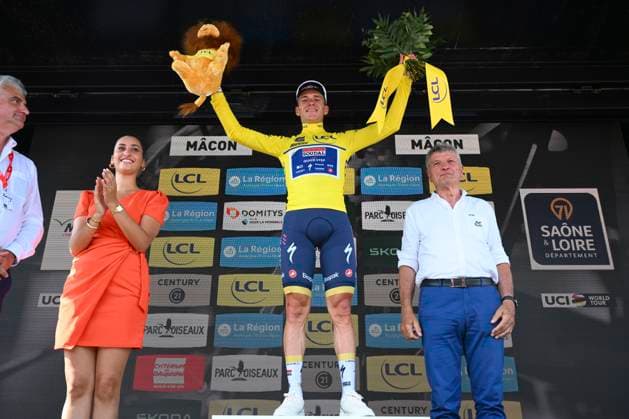 Criterium du Dauphine 2025 Stage 5 MACON, FRANCE - JUNE 12 : Evenepoel Remco (BEL) of Soudal - Quick Step pictured with the yellow jersey during the podium ceremony of stage 5 of the 77th edition of Criterium du Dauphine Libere an UCI World Tour 2.UWT cycling road race stage for Men Elite of 183 km with start in Saint-Priest and finish in Macon on June 12, 2025 in Macon, France, 12 06 2025 ( Motordriver Kenny Verfaillie - Macon France  Copyright: xVincentxKalutx