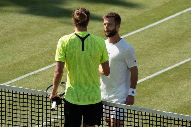 Alexander Zverev Handshake, Alexander Zverev vs. Corentin Moutet, Tennis, ATP, Tennis Herren Turnier, Boss-Open, Center-Court, Achtelfinale, 12.06.2025, Alexander Zverev vs. Corentin Moutet, Tennis, ATP-Turnier, Boss-Open, Center-Court, Achtelfinale, 12.06.2025, Stuttgart Copyright: xEibner-Pressefoto EdwardxCheungx EP_ECG