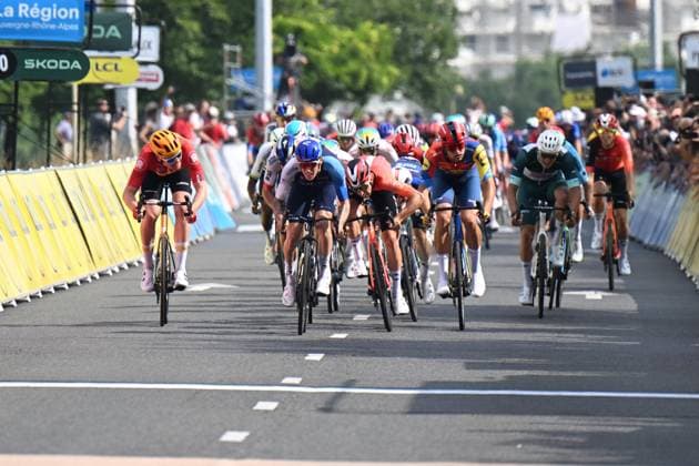 12-06-2025 Criterium Du Dauphine Libere; Tappa 05 Saint Priest - Macon; 2025, Israel - Premier Tech; Stewart, Jackson; Macon; 