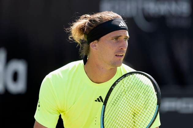Alexander Zverev (Germany) bei seinem Match gegen Corentin Moutet (France). 12.06.2025, Tennis, Boss Open ATP, Tennis Herren 250, GER, Stuttgart, TC Weissenhof. Copyright: HMBxMedia xHeikoxBecker