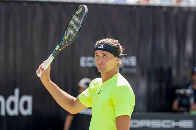 Alexander Zverev (Germany) bei seinem Match gegen Corentin Moutet (France). 12.06.2025, Tennis, Boss Open ATP, Tennis Herren 250, GER, Stuttgart, TC Weissenhof. Copyright: HMBxMedia xHeikoxBecker