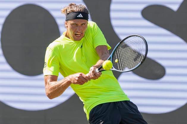 Alexander Zverev (Germany) bei seinem Match gegen Corentin Moutet (France). 12.06.2025, Tennis, Boss Open ATP, Tennis Herren 250, GER, Stuttgart, TC Weissenhof. Copyright: HMBxMedia xHeikoxBecker