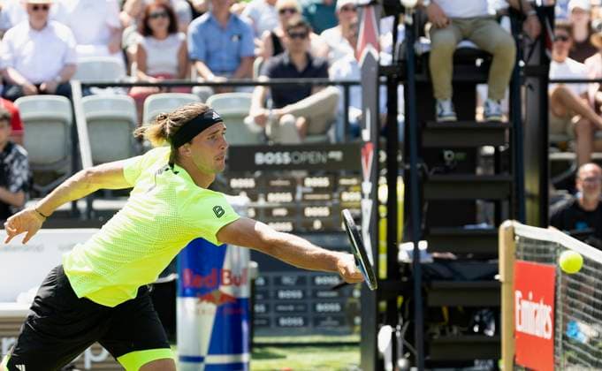 Alexander Zverev (Germany) bei seinem Match gegen Corentin Moutet (France). 12.06.2025, Tennis, Boss Open ATP, Tennis Herren 250, GER, Stuttgart, TC Weissenhof. Copyright: HMBxMedia xHeikoxBecker