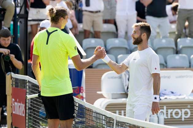 Alexander Zverev (Germany) und Corentin Moutet (France). 12.06.2025, Tennis, Boss Open ATP, Tennis Herren 250, GER, Stuttgart, TC Weissenhof. Copyright: HMBxMedia xHeikoxBecker