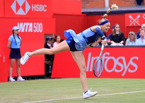 12th June 2025; HSBC Championships, Queen s Club, West Kensington, London, England: HSBC Womens Championships Queens Club, Day 4; Rebecca Sramkova (SLO) serves to Emma Raducanu (GBR)  ActionPlus12800419 HongboxChen