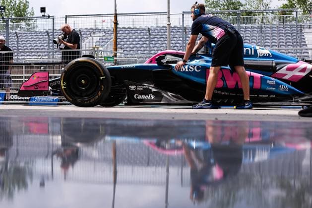 F1 - CANADIAN GRAND PRIX 2025 Alpine F1 Team pit stop practice during the Formula 1 Pirelli Grand Prix du Canada 2025, 10th round of the 2025 FIA Formula One World Championship, WM, Weltmeisterschaft from June 14 to 16, 2025 on the Circuit Gilles Villeneuve, in MontrÃ al, Canada - MontrÃ alCanada  Copyright: xEricxAlonsox