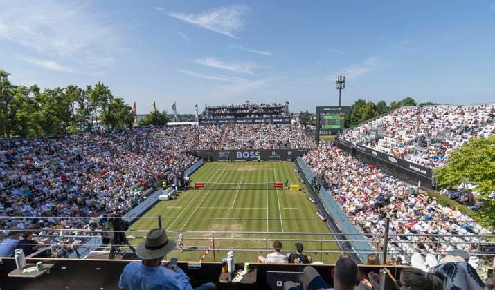 Center Court beim Spiel von Alexander Zverev (Germany) gegen Corentin Moutet (France). 12.06.2025, Tennis, Boss Open ATP, Tennis Herren 250, GER, Stuttgart, TC Weissenhof. Copyright: HMBxMedia xHeikoxBecker
